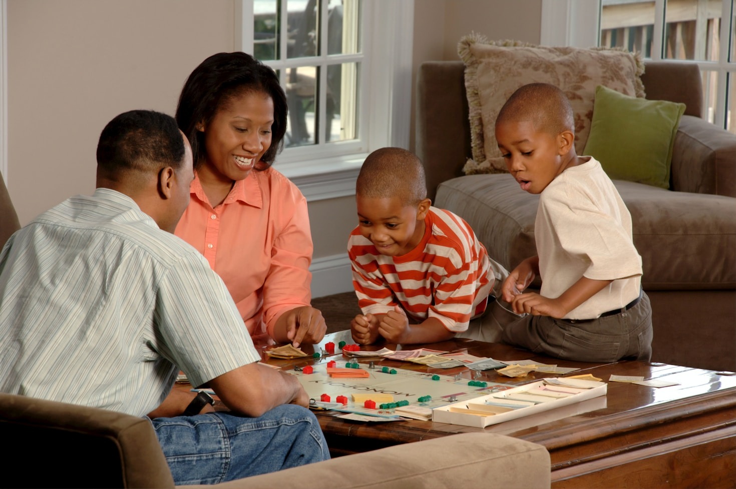 A Importância do Apoio Comunitário para Famílias de Autistas